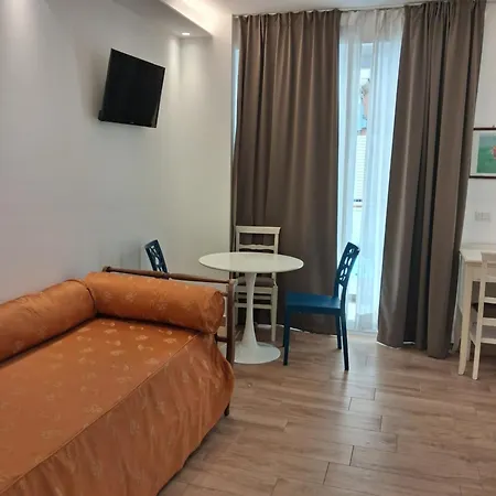 Hotel Flora-3